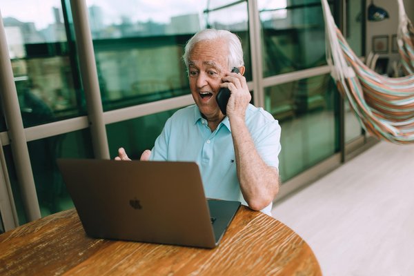 Comment la pratique du Pilates peut-elle aider à la rééducation après une blessure au genou?