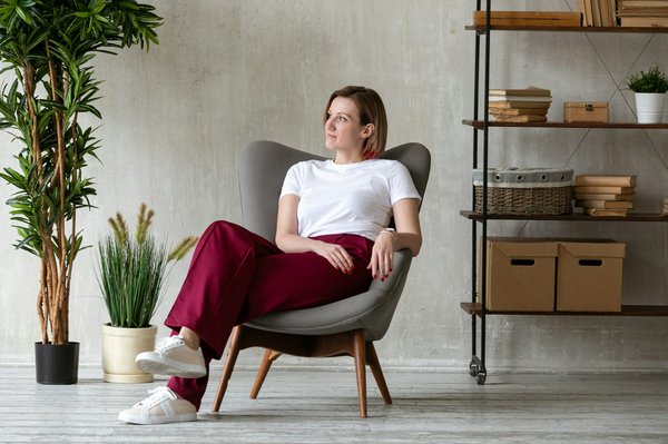 Comment les seniors peuvent-ils utiliser les techniques de relaxation progressive pour gérer le stress ?