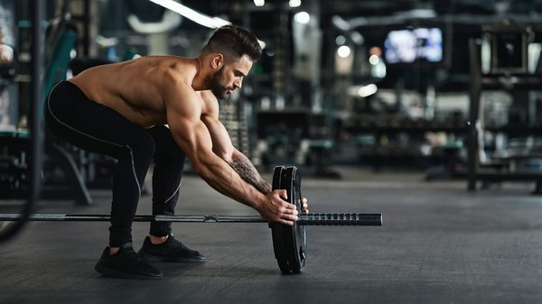 Quelles sont les meilleures pratiques pour intégrer des exercices de barbell dans un programme de perte de poids?